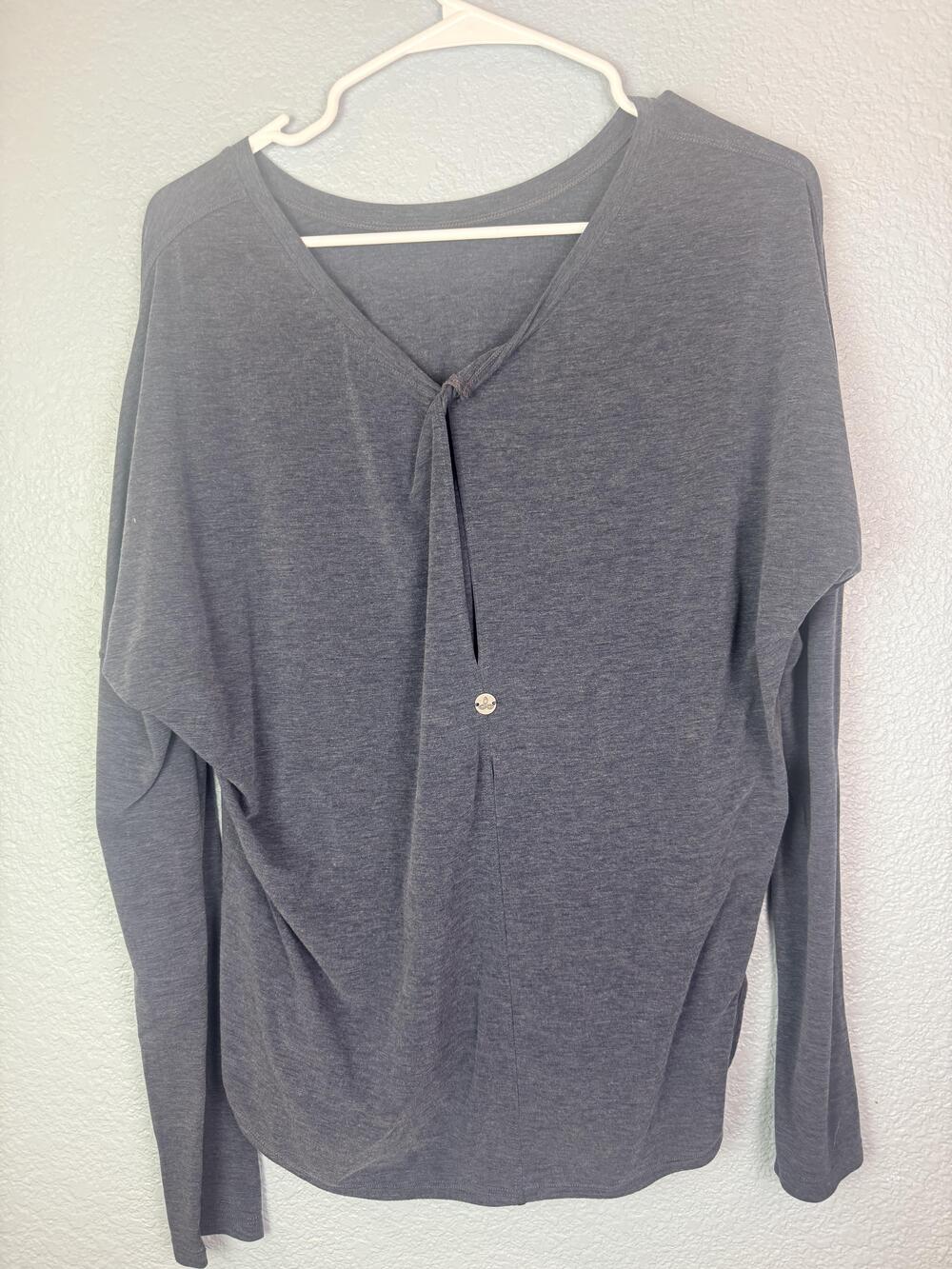 PrAna Shirt Womens Large Gray V Neck Dolman Long Sleeve Pleat Front Top Jersey